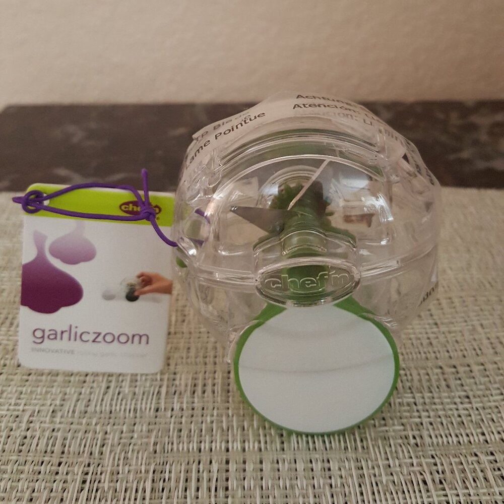 Garliczoom Roling Garlic / Ginger Chopper New